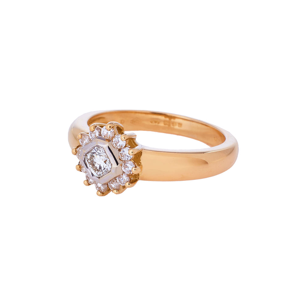Pre-owned 18ct Gold Diamond Cluster Octagon Ring