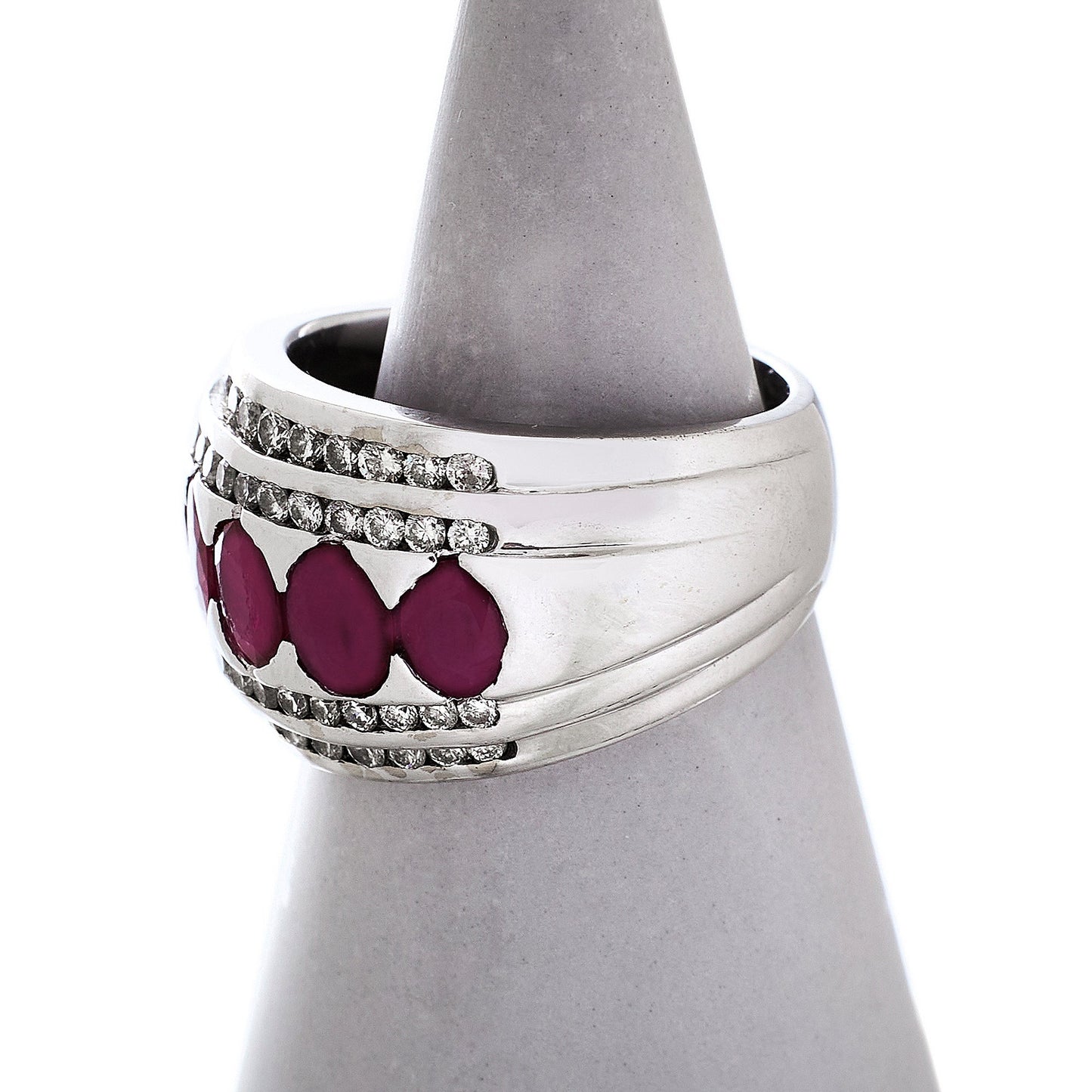 Pre-Owned Gold Ruby and Diamond Bump Head Ring