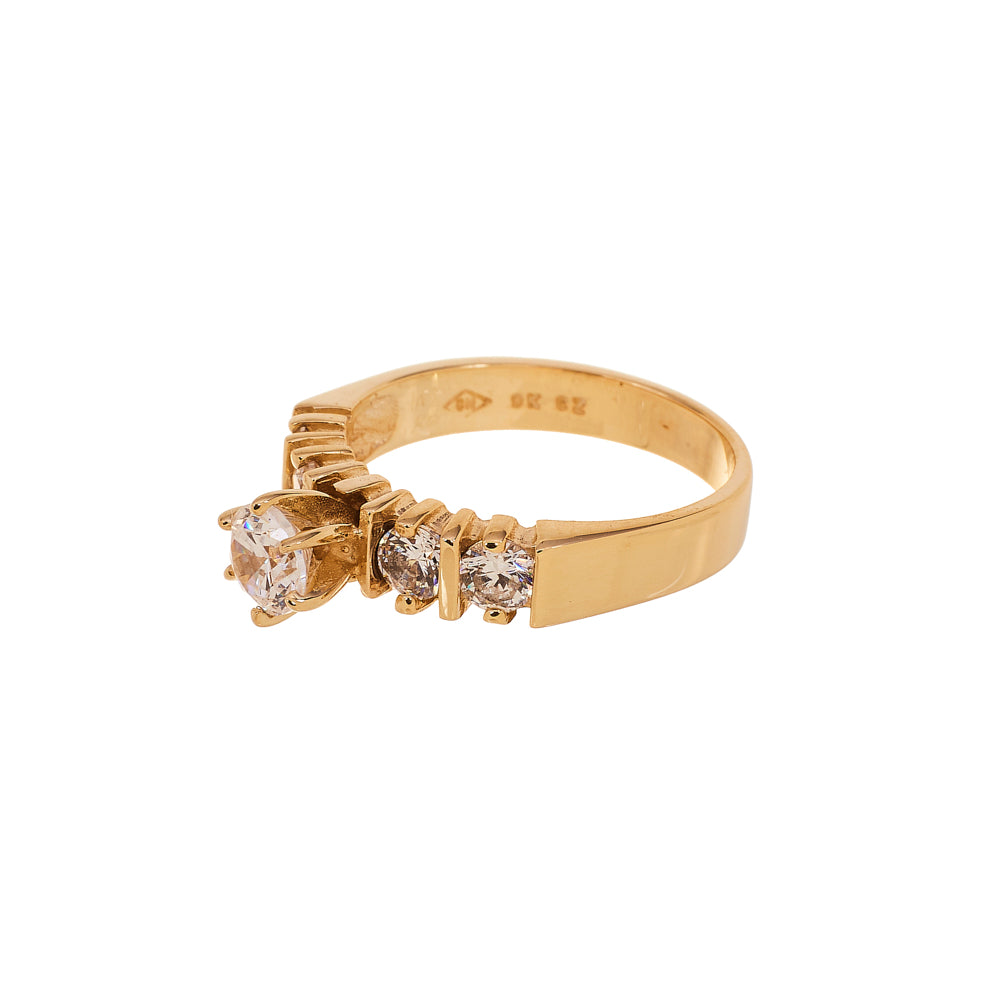 Pre-Owned 9ct Gold Zirconia Shoulder Set Ring
