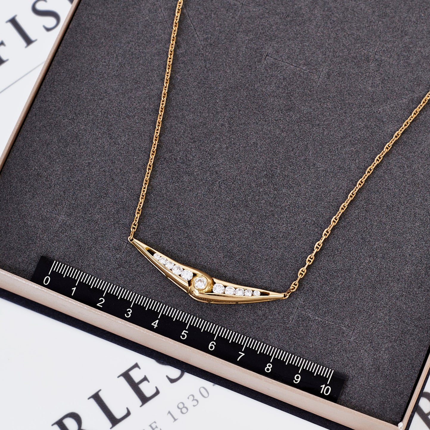 Pre-Owned 18ct Gold 1,43 ct Diamond Set Collar Necklace
