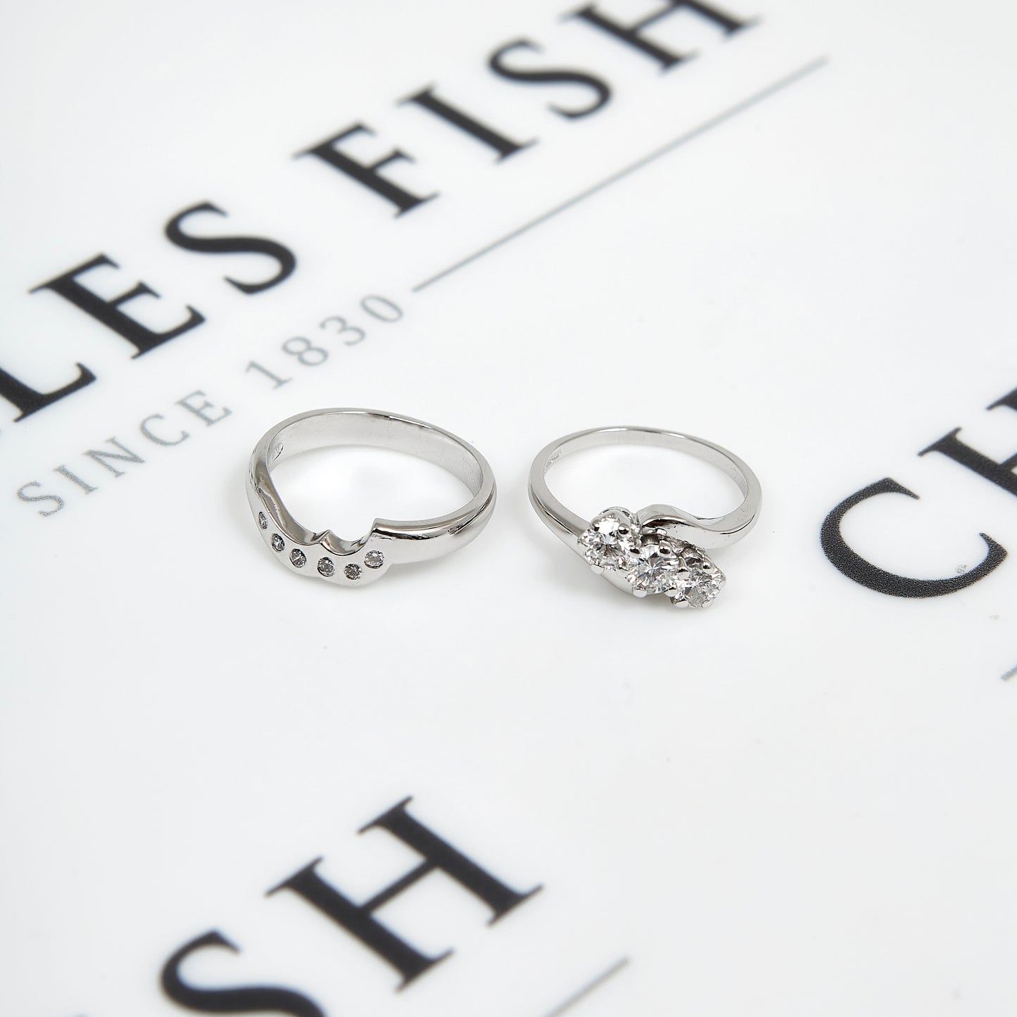 Pre-Owned 18ct White Gold Set of 2 Diamond Contoured Rings