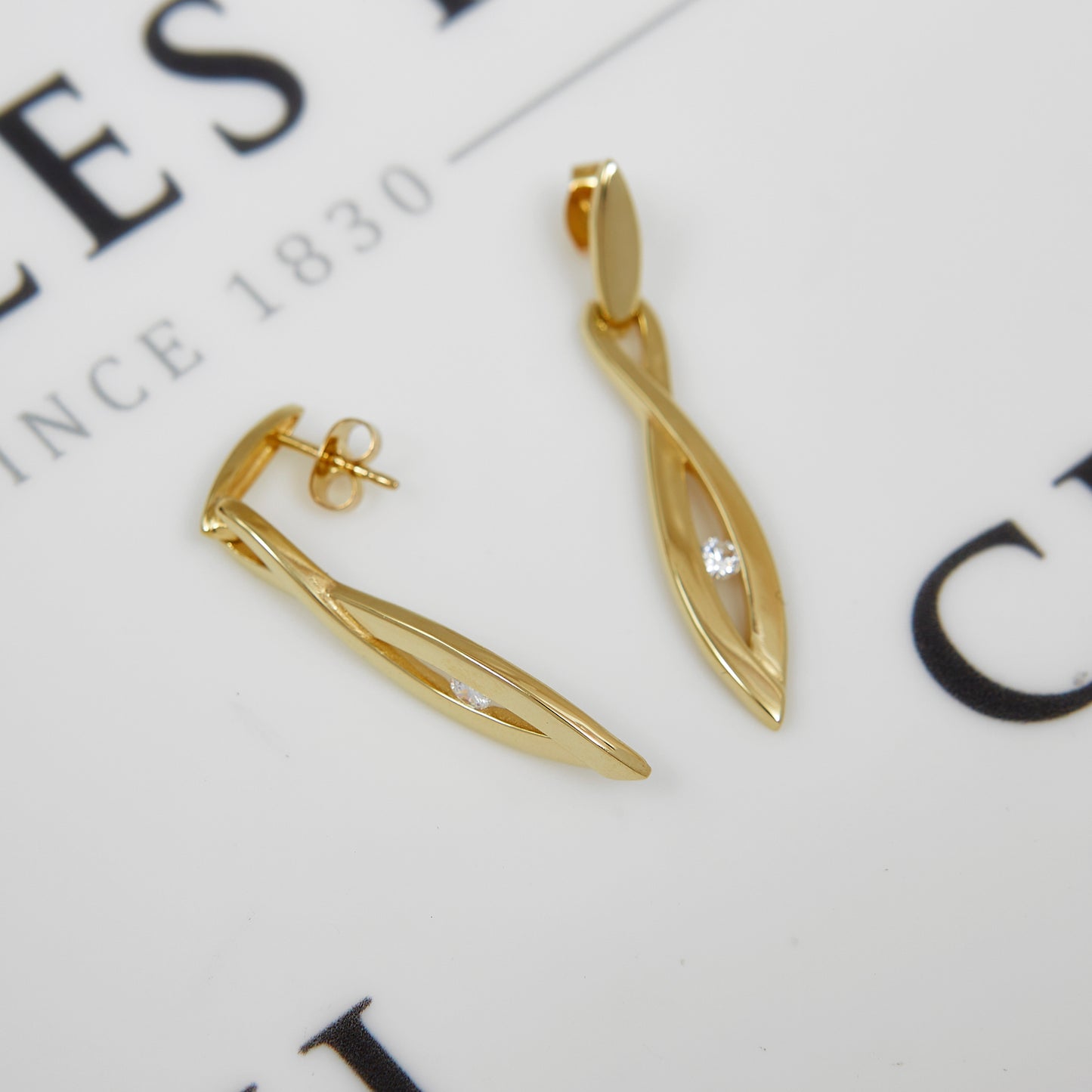 Pre-Owned 9ct Gold CZ Ellipse Pendant, Earring & Necklace Set