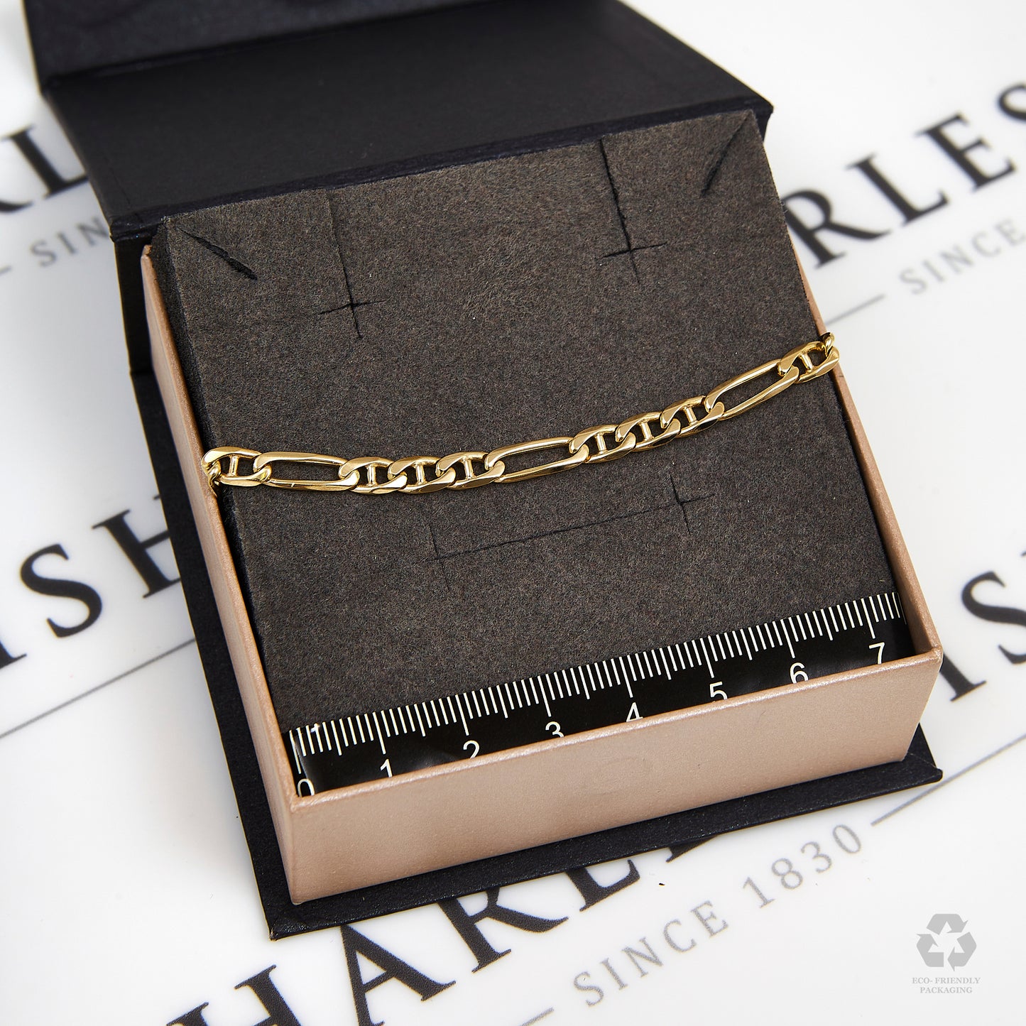 Pre-Owned 9ct Gold Figaro & Anchor Link Chain Necklace