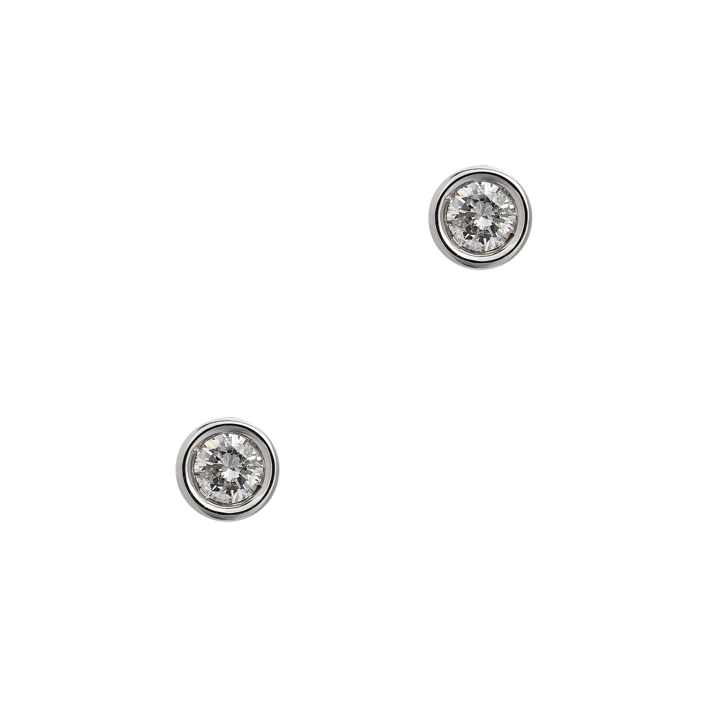 Pre-Owned 18ct White Gold Diamond Stud Earrings