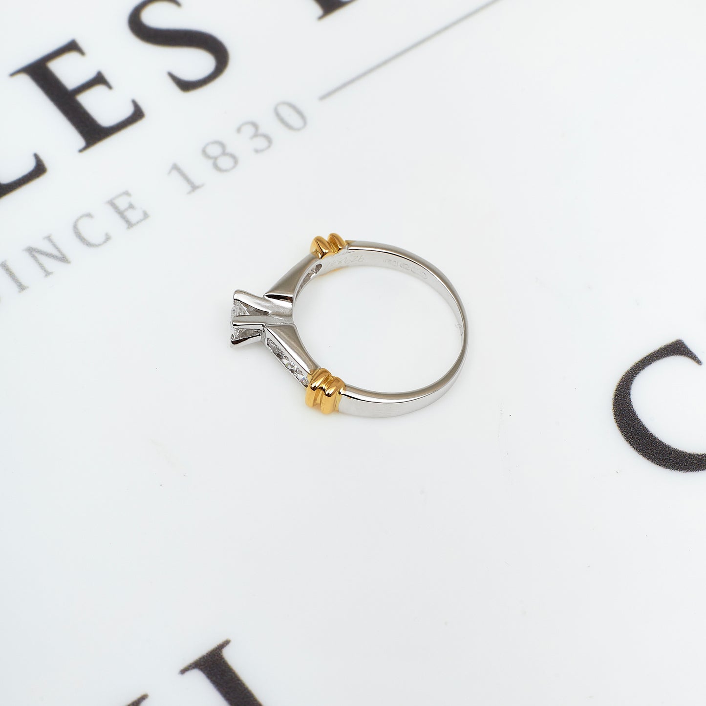 Pre-Owned 18ct White & Yellow Gold CZ Dress Ring