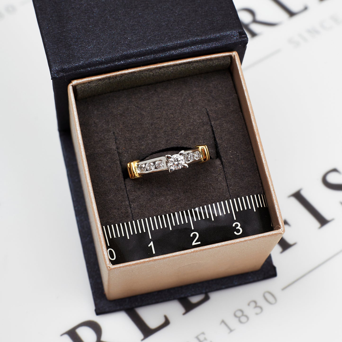 Pre-Owned 18ct White & Yellow Gold CZ Dress Ring