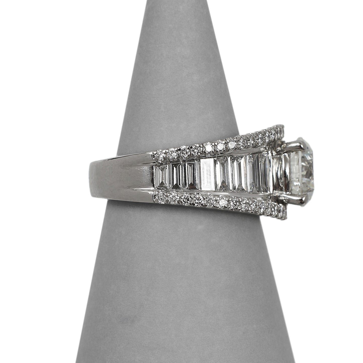 Pre-Owned Platinum & 3.19 ct Diamond Dress Ring