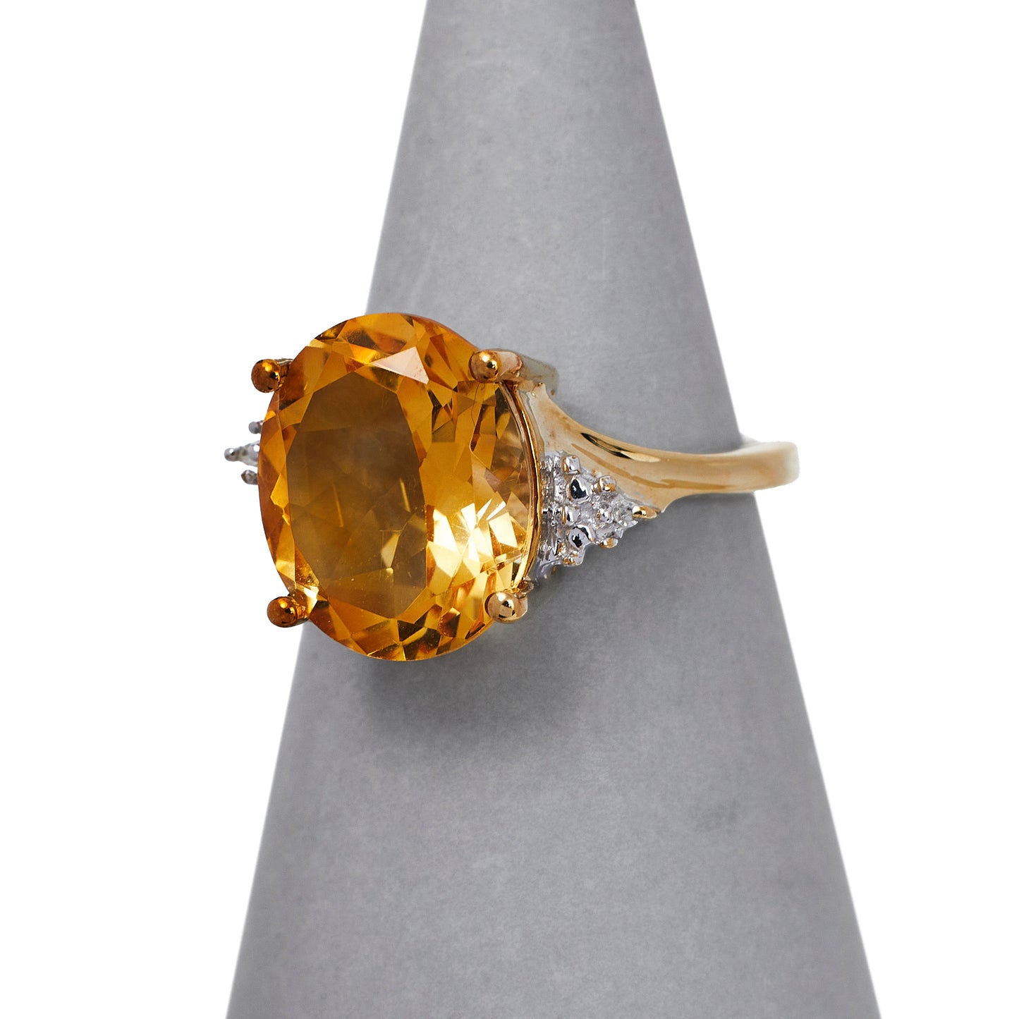 Pre-Owned 9ct Gold Citrine & Diamond Dress Ring