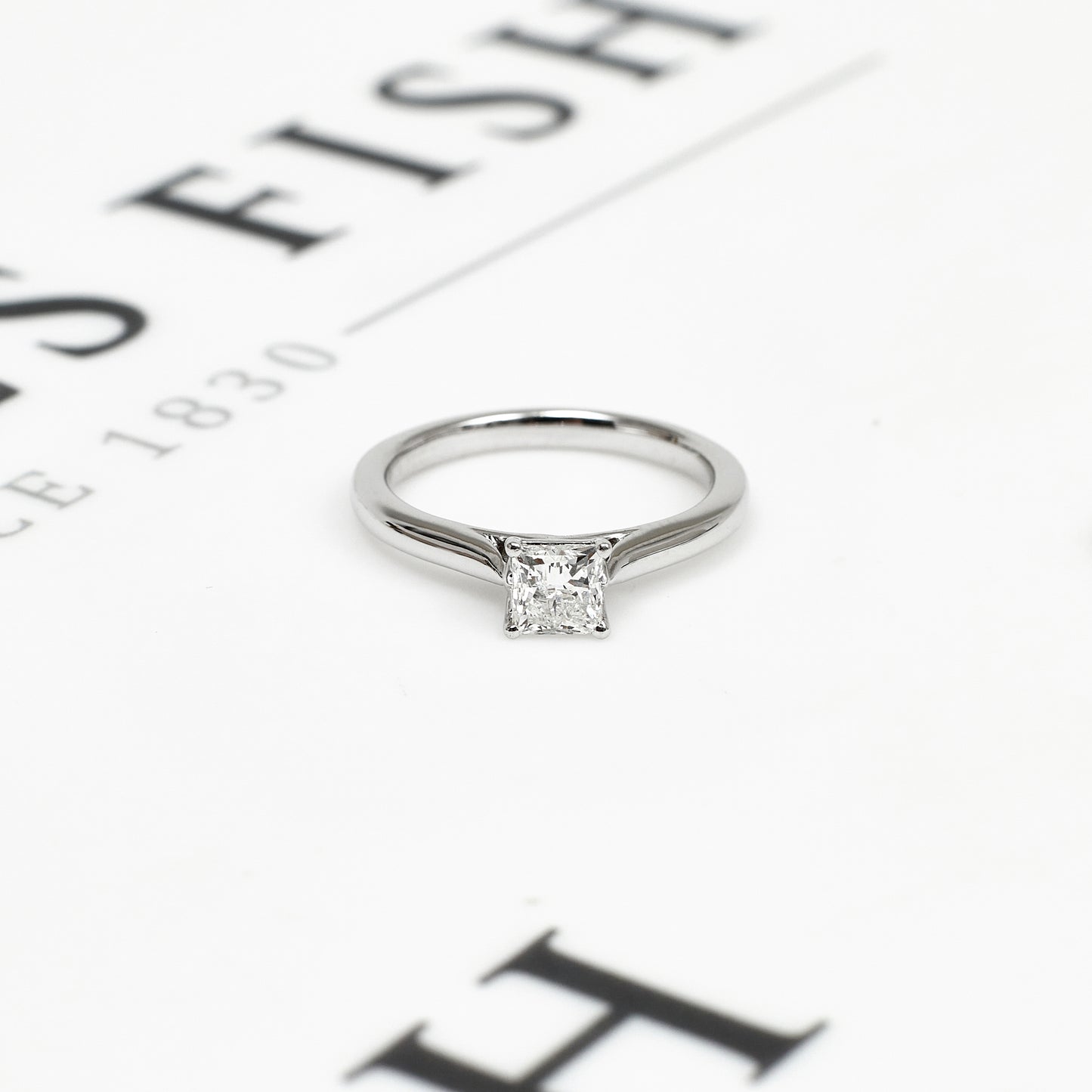 Pre-Owned 18ct White Gold Princess Cut Diamond Ring - Size K