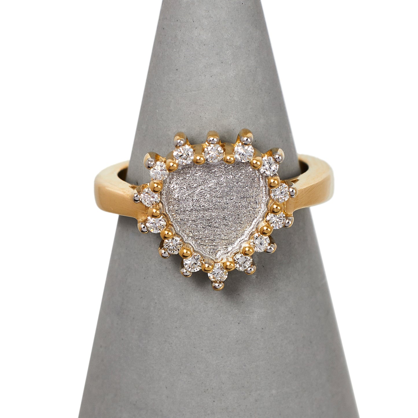 Pre-Owned 9ct Gold Diamond Framed Heart Ring