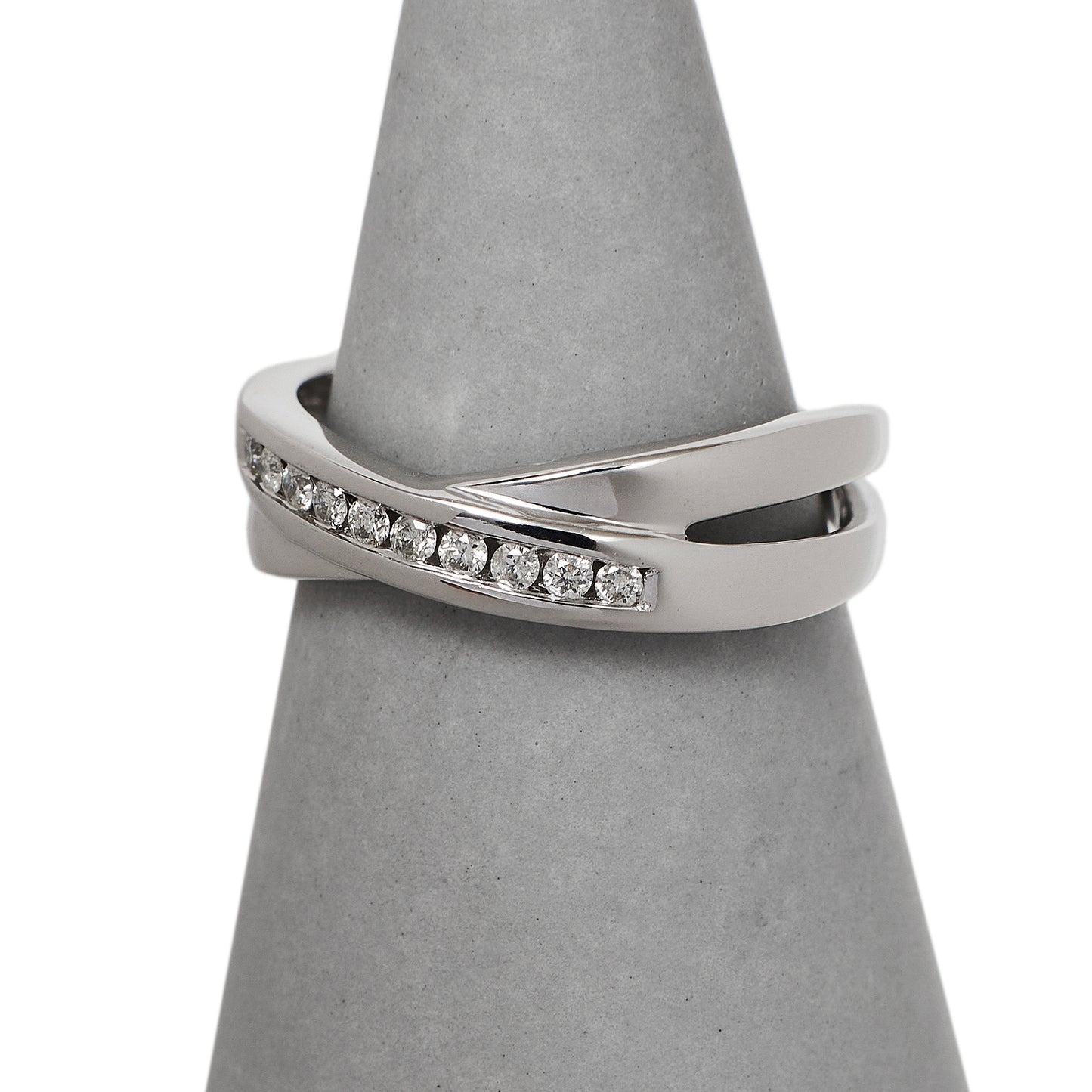 Pre-Owned 9ct White Gold & Diamond Crossover Ring