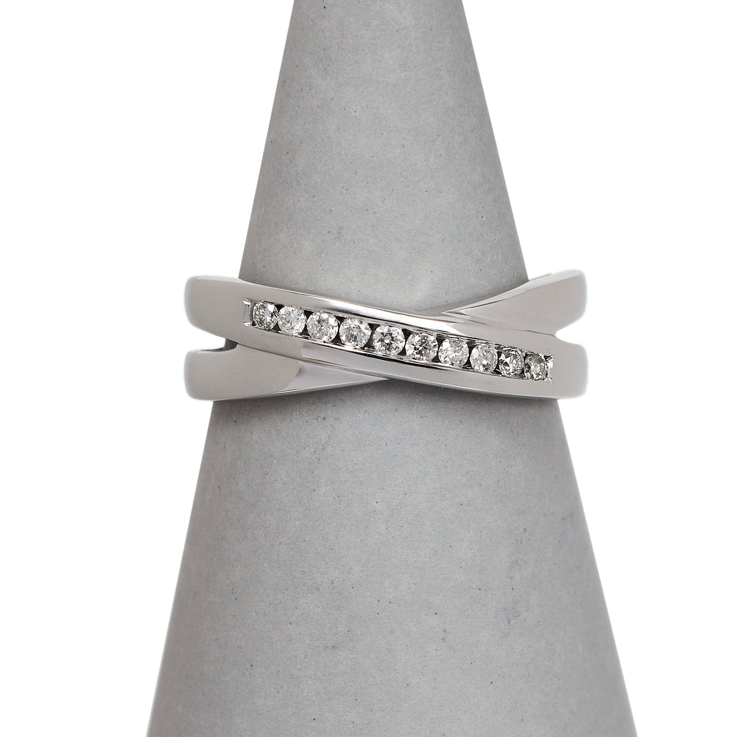 Pre-Owned 9ct White Gold & Diamond Crossover Ring