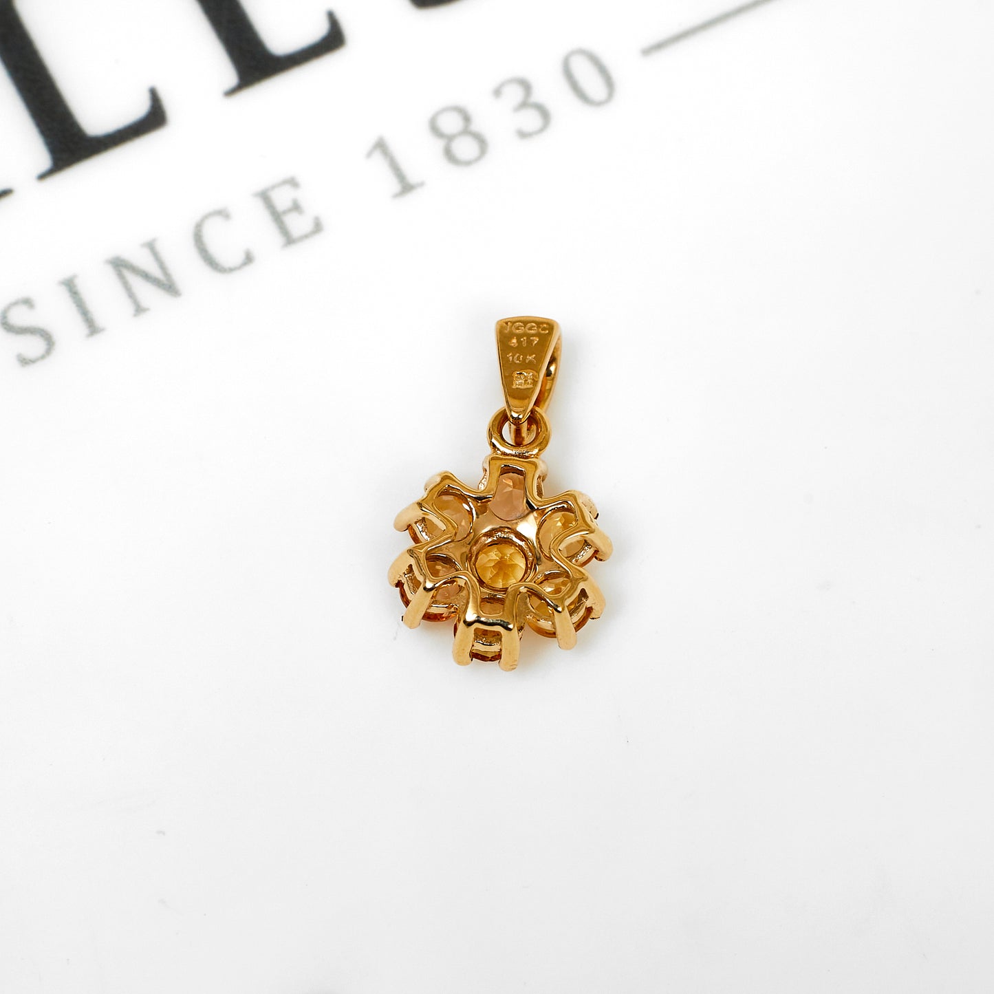 Pre-Owned 9ct Gold Citrine Flower Pendant