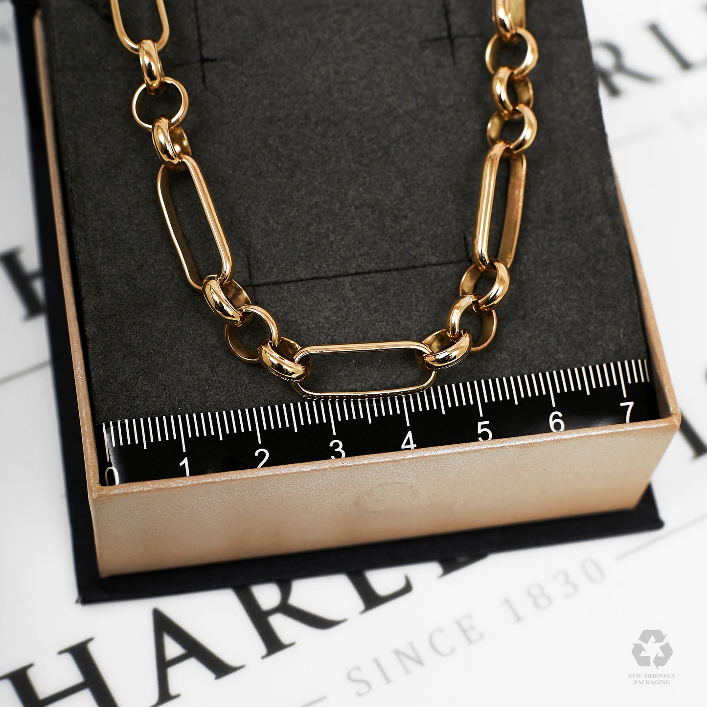 Pre-Owned 9ct Gold Figaro Chain Necklace 24 inch