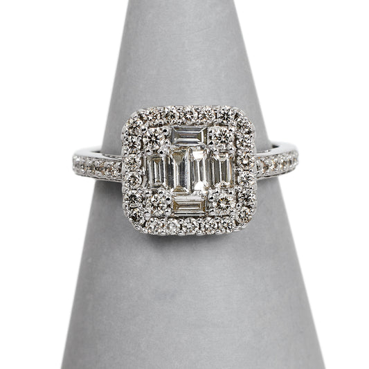 Pre-Owned 9ct White Gold & Diamond Cluster Ring Size M.5