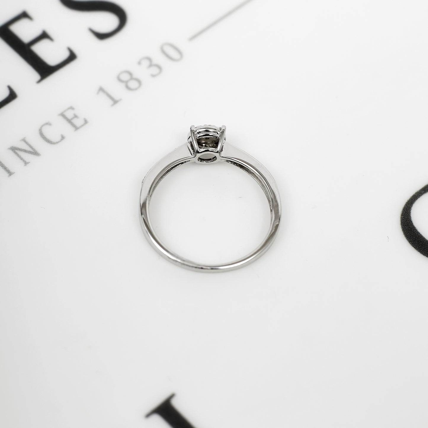 Pre-Owned White 9ct Gold Illusion Set Diamond Ring