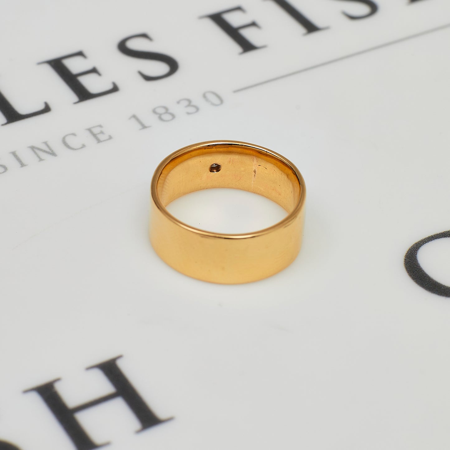 Pre-Owned 9ct Gold Single Diamond Band Ring Size T