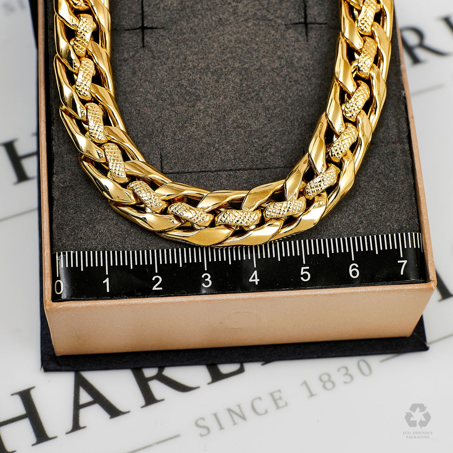 Pre-Owned 14ct Gold Polish & Pattern Curb Bracelet 8 Inch