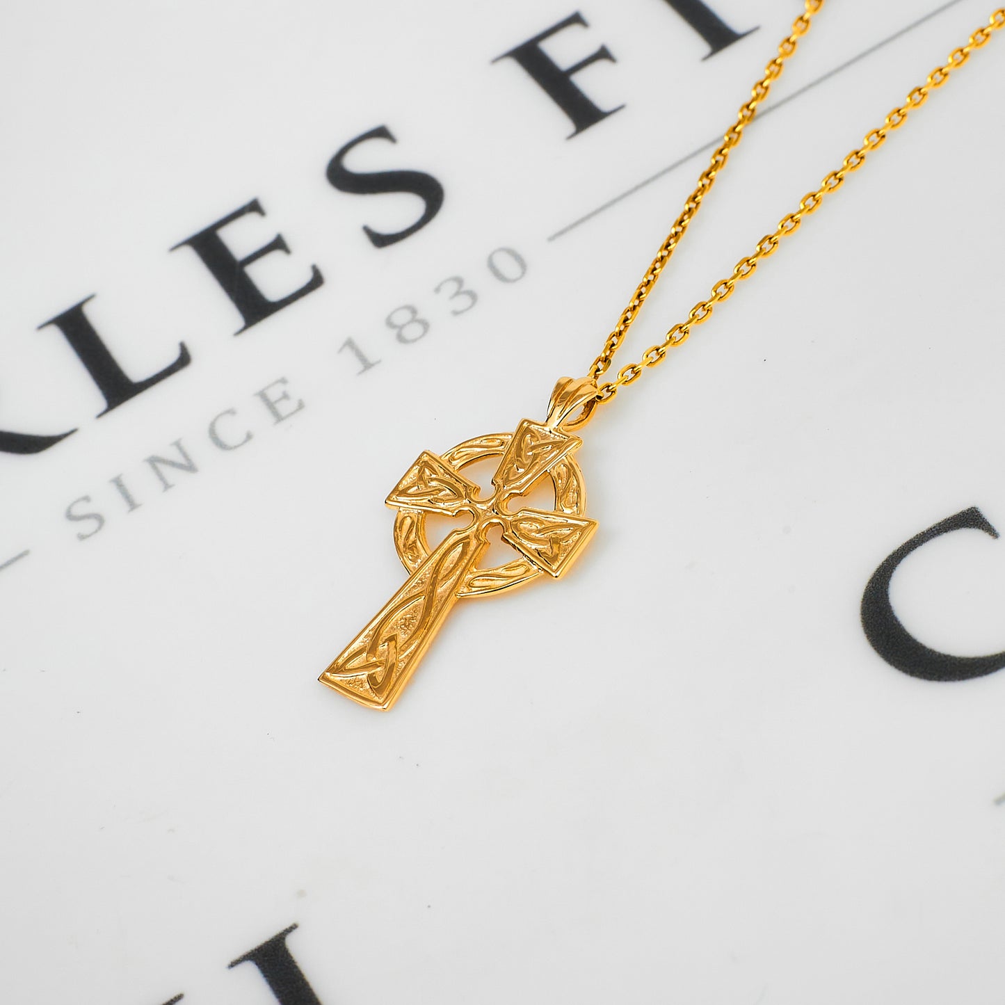 Pre-Owned 9ct Gold Celtic Cross Pendant