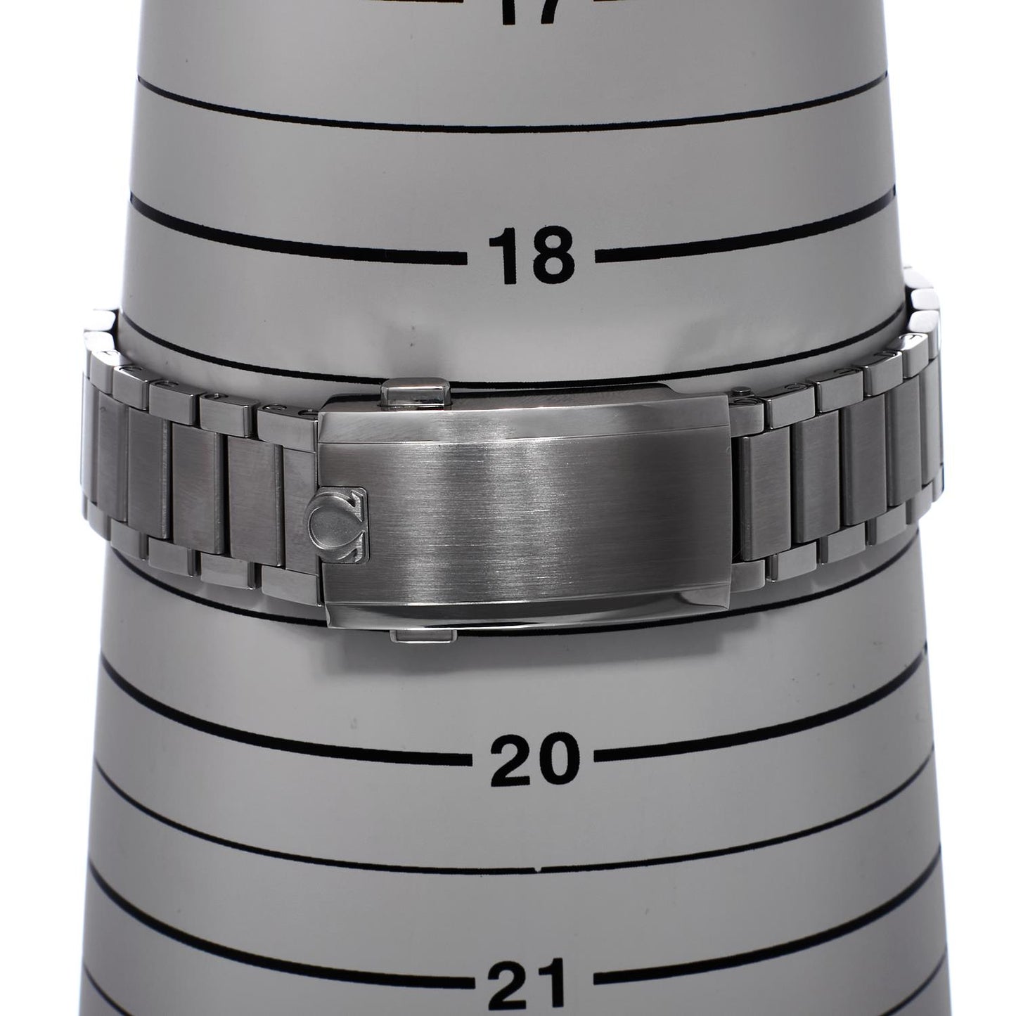 Pre-Owned Omega Speedmaster '57 33210415103001