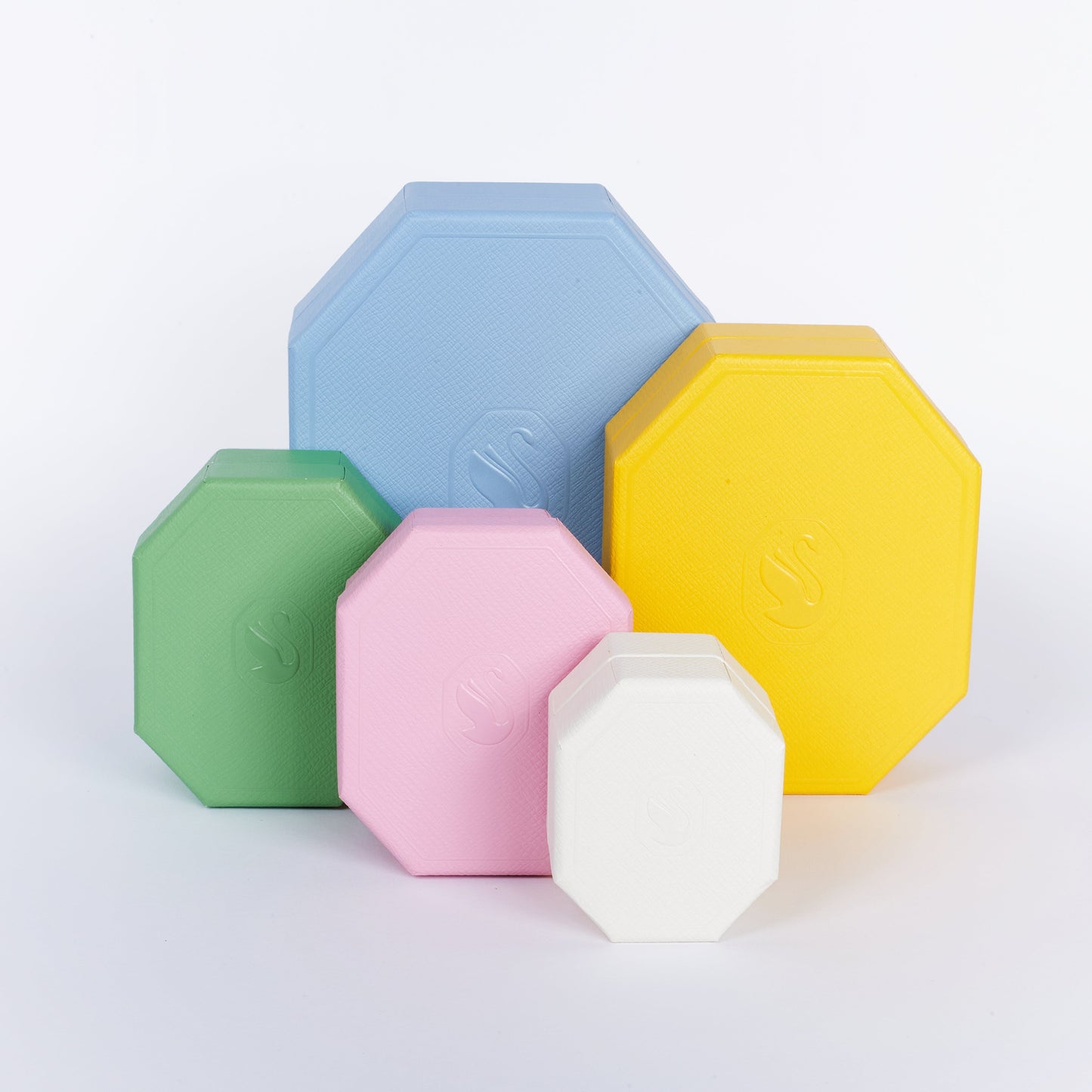 Swarovski Volta Large Bow Pendant Necklace 5647561