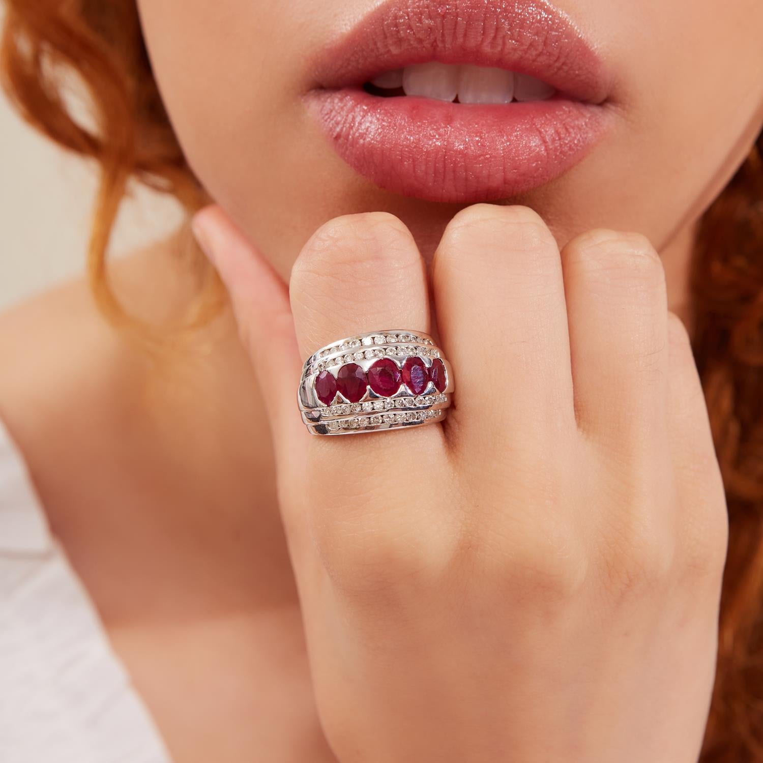 woman-wearing-ring