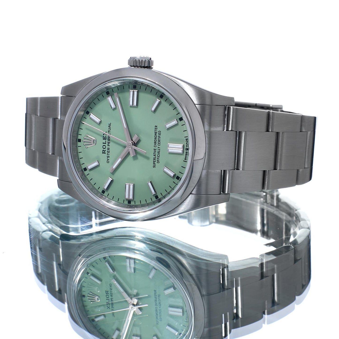 Pre-Owned Rolex Oyster Perpetual 36 126000