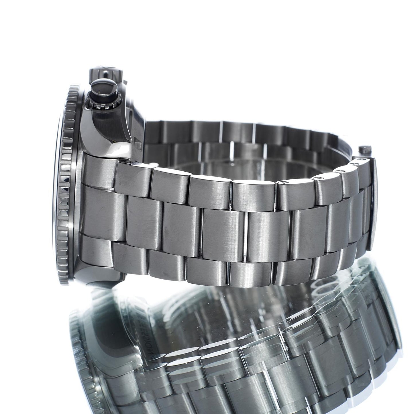 Pre-Owned Omega Seamaster Planet Ocean Chronograph 23230465101003