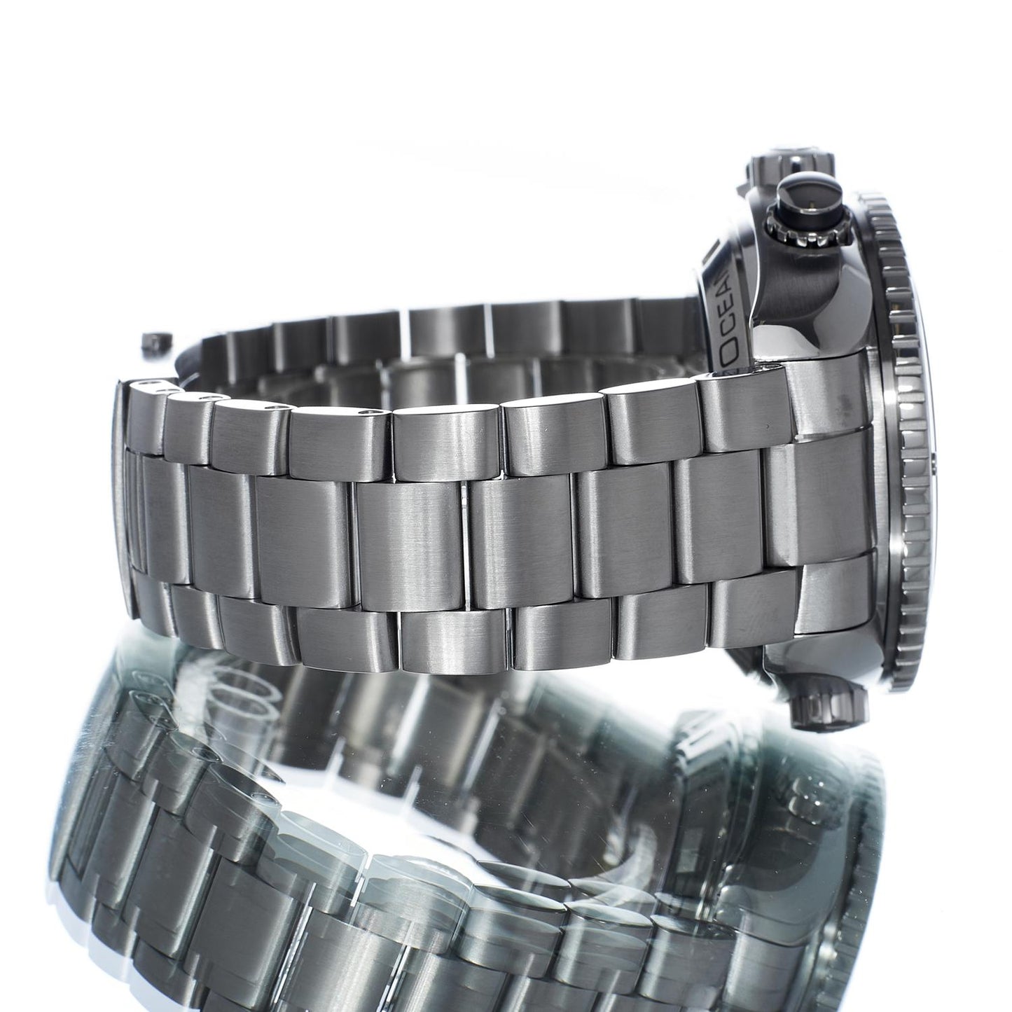 Pre-Owned Omega Seamaster Planet Ocean Chronograph 23230465101003