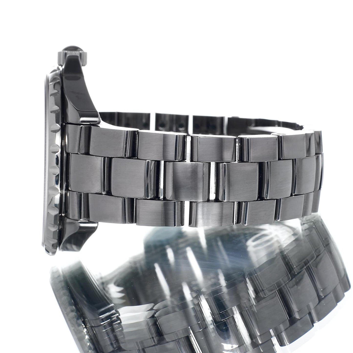Pre-Owned Chanel J12 Chronomatic GMT H3099