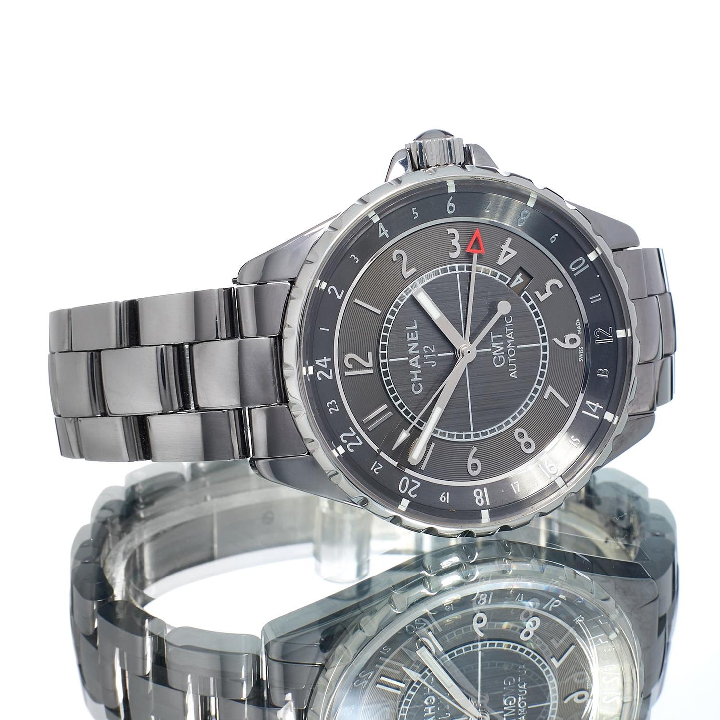 Pre-Owned Chanel J12 Chronomatic GMT H3099