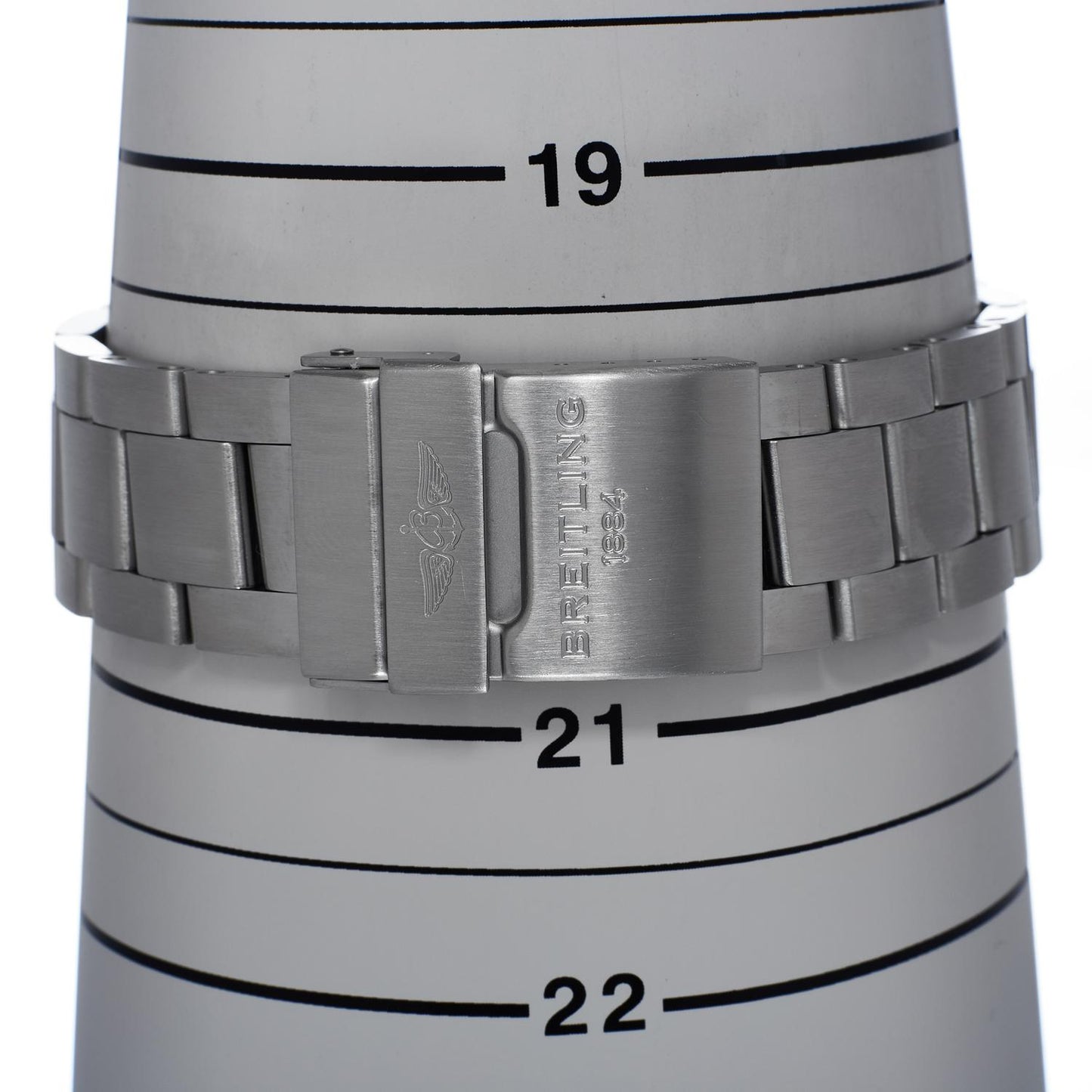 Pre-Owned Breitling Superocean II 42 A17392