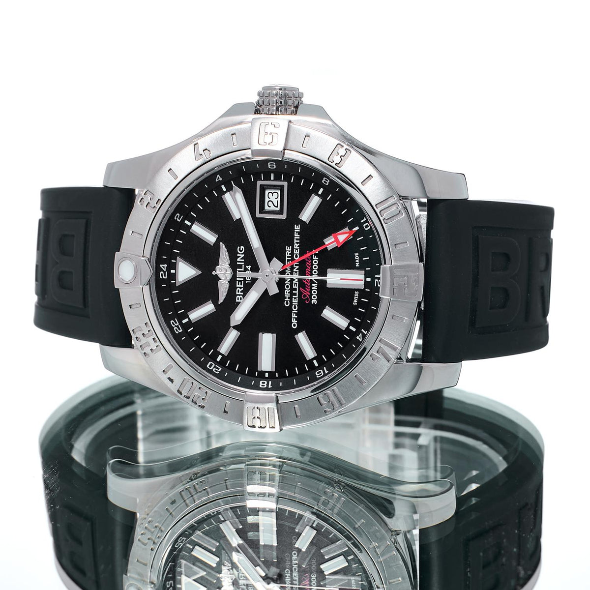 Pre-Owned Breitling Avenger II GMT A32390