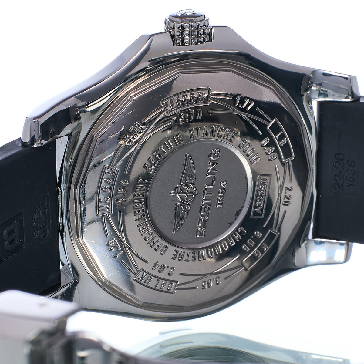 Pre-Owned Breitling Avenger II GMT A32390