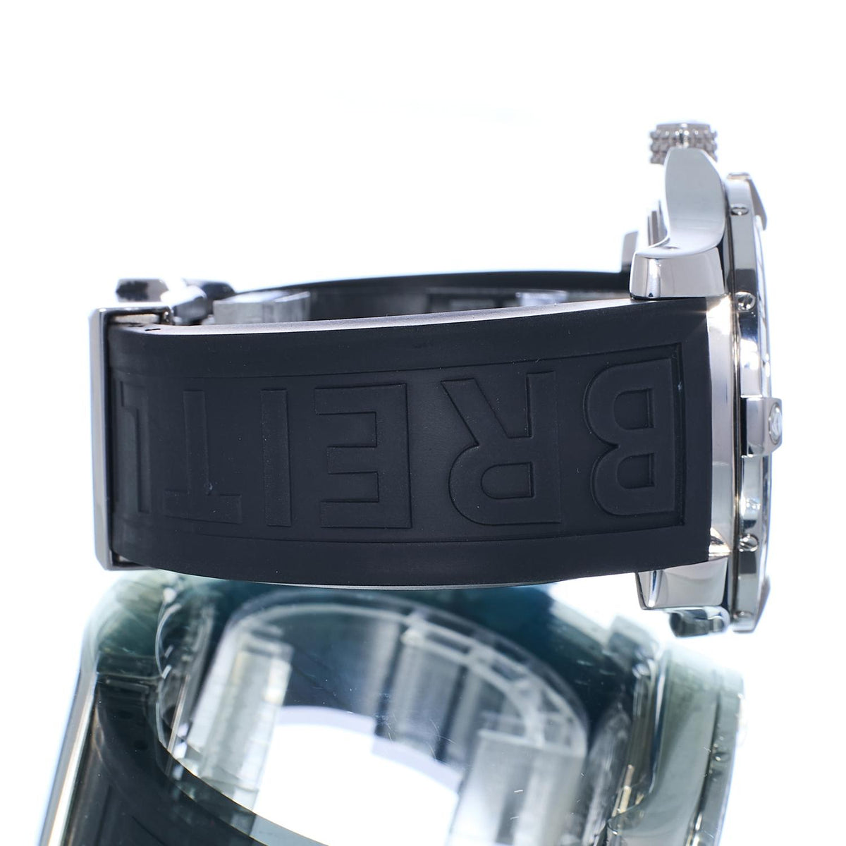 Pre-Owned Breitling Avenger II GMT A32390