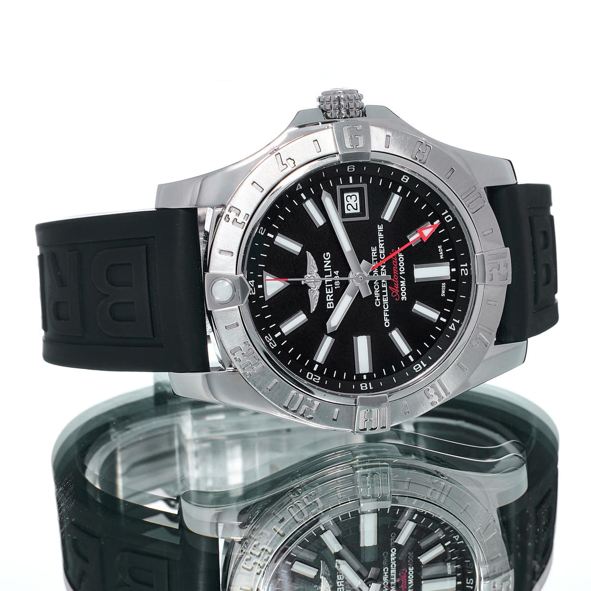 Pre-Owned Breitling Avenger II GMT A32390