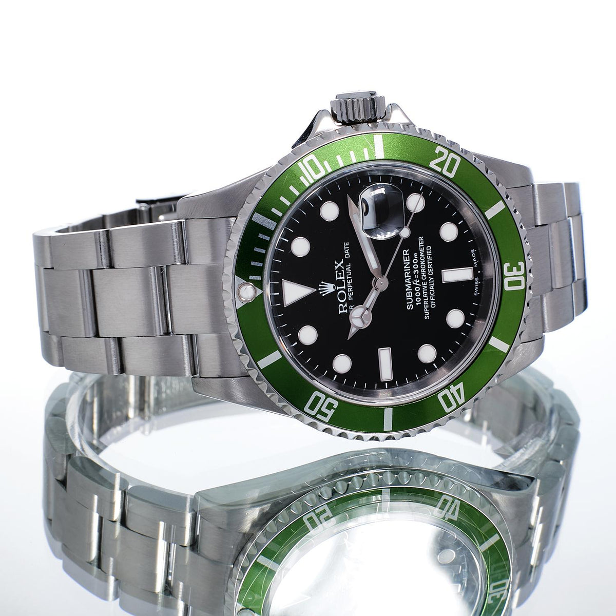 Pre-Owned Rolex Submariner Date 40 16610LV