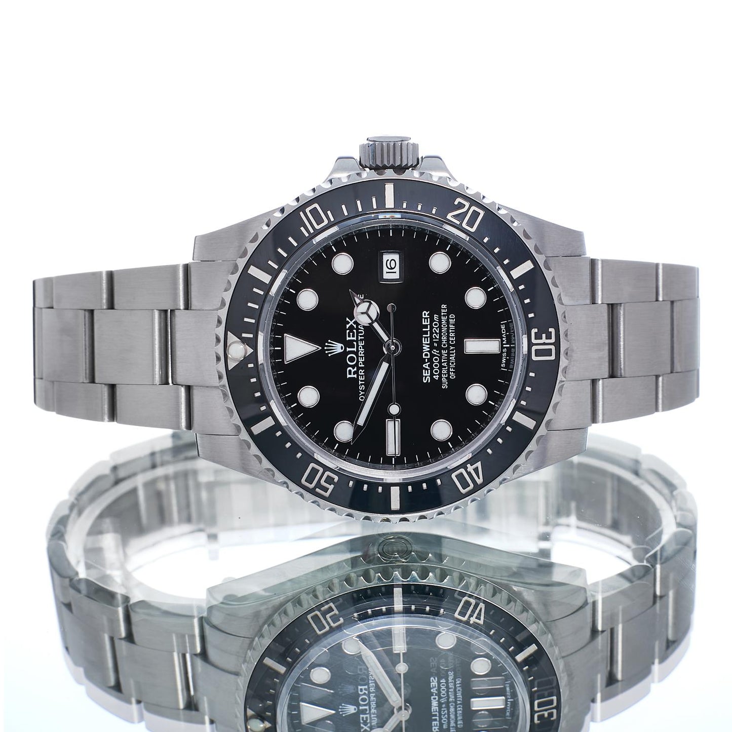 Pre-Owned Rolex Sea-Dweller 4000 116600
