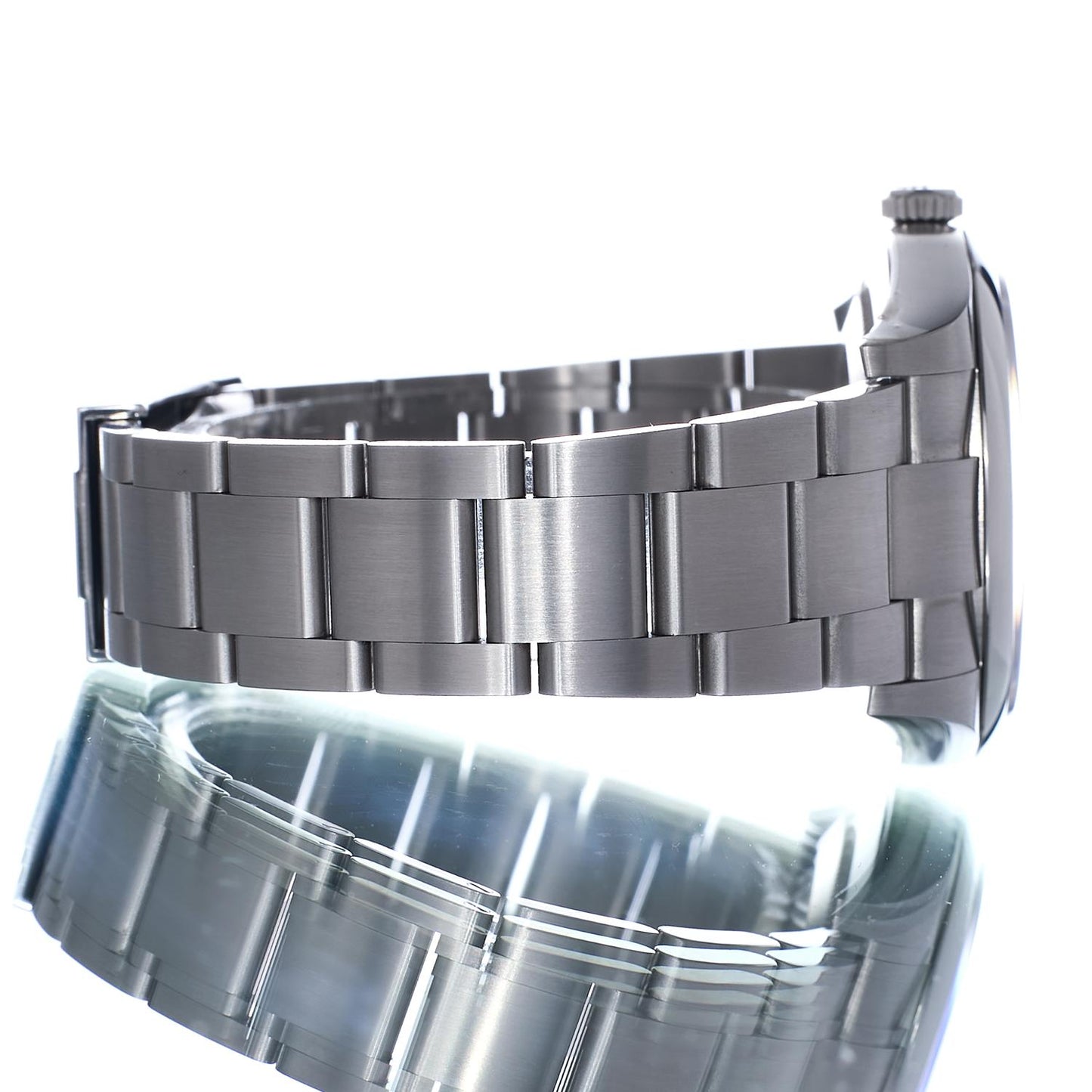 Pre-Owned Rolex Oyster Perpetual 39 114300