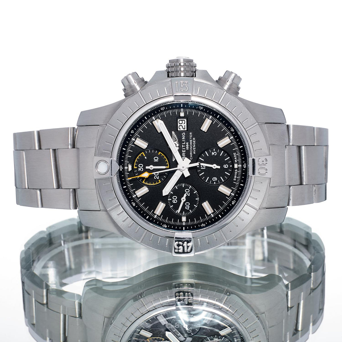Pre-Owned Breitling Avenger Chronograph 45 A13317