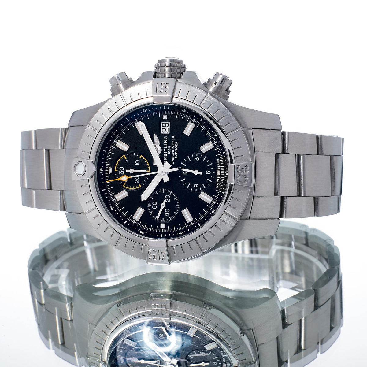 Pre-Owned Breitling Avenger Chronograph 45 A13317
