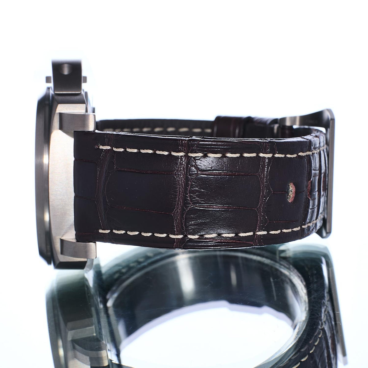 Pre-Owned Panerai Luminor Base 8 Days PAM00562