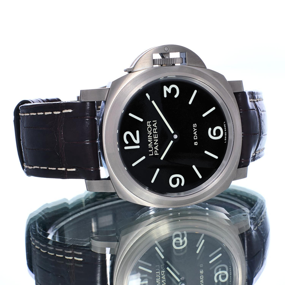 Pre-Owned Panerai Luminor Base 8 Days PAM00562