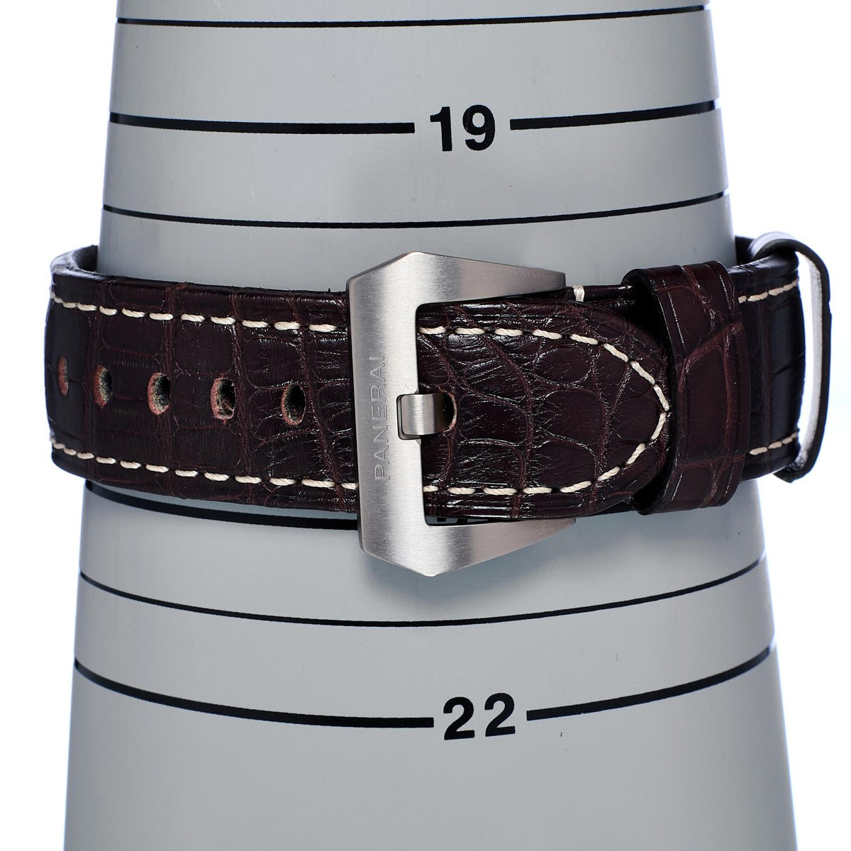 Pre-Owned Panerai Luminor Base 8 Days PAM00562