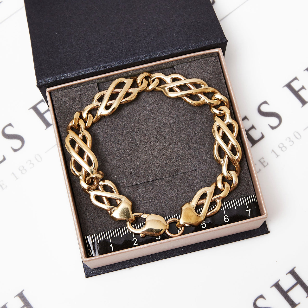 Pre-owned Gents Celtic Knot Gold Chain Bracelet