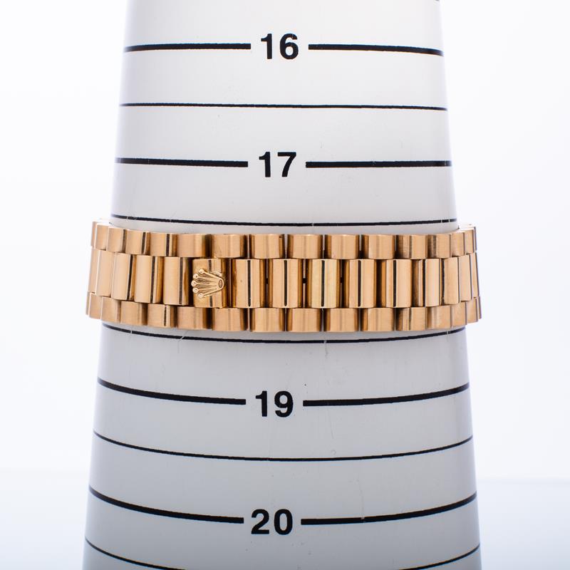Pre-Owned Rolex Day-Date 36 18238