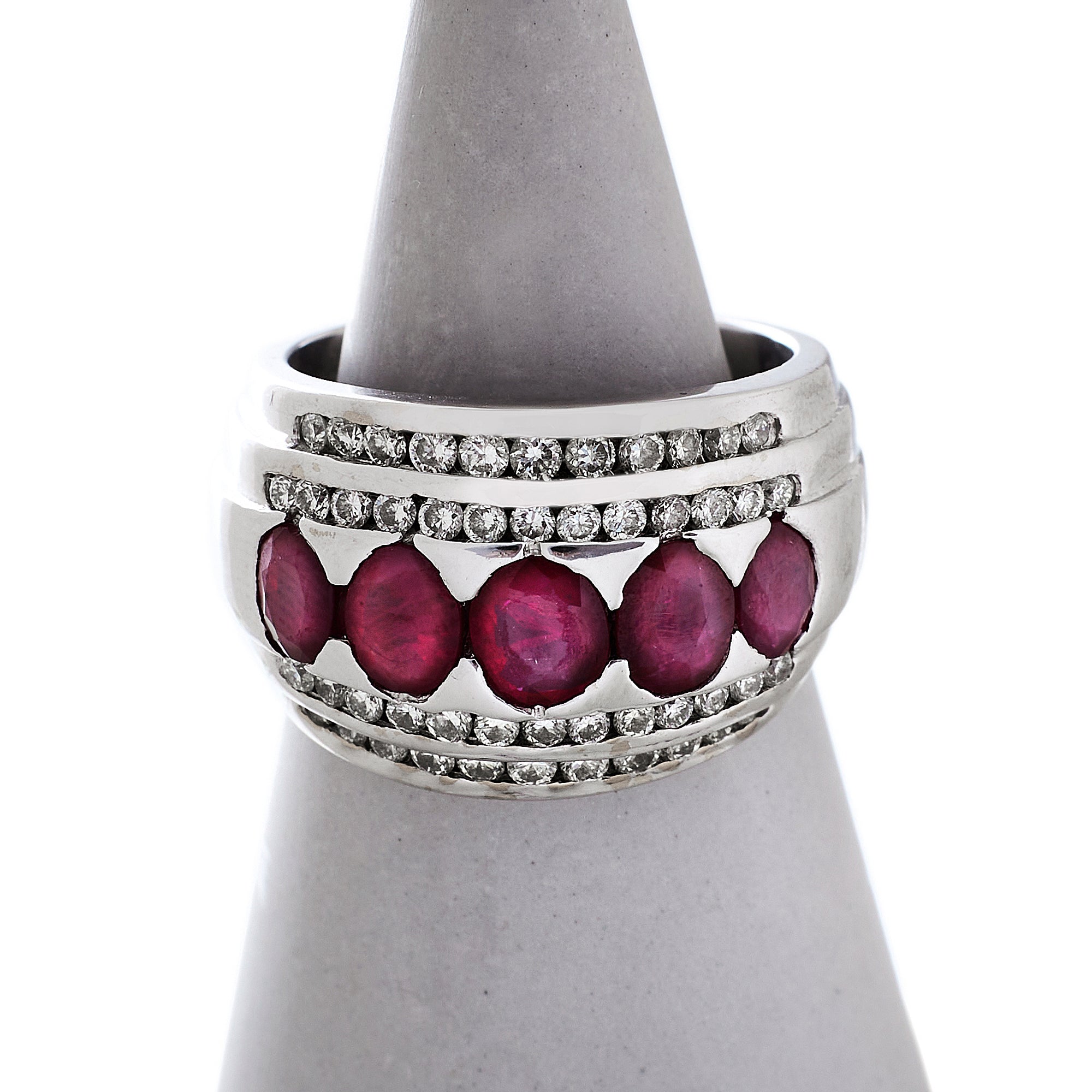 Pre-Owned Gold Ruby and Diamond Bump Head Ring
