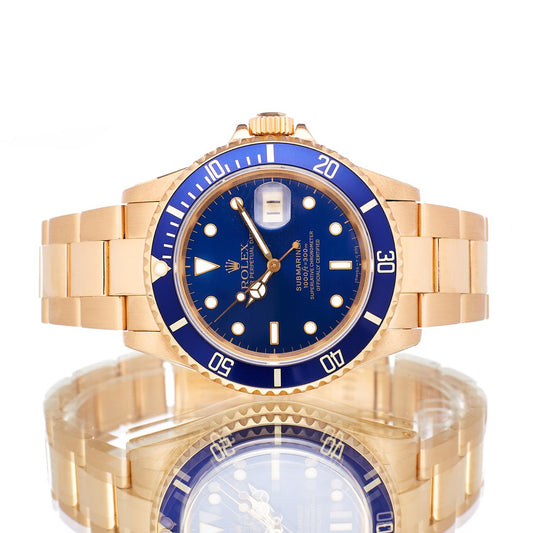 Pre-Owned Rolex Submariner Date 40 16618