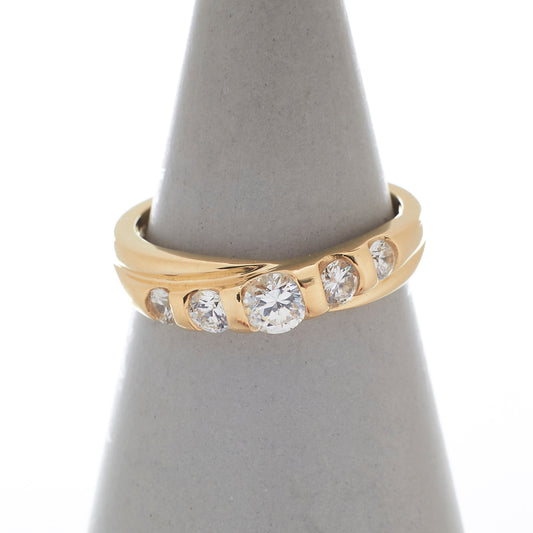 Pre-Owned Yellow Gold Slanting Zirconia Set Band Ring
