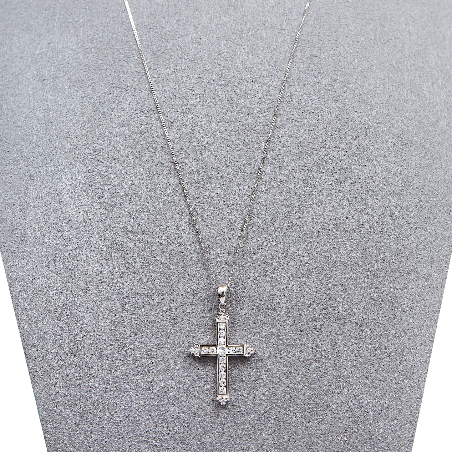 Pre-Owned 9ct White Gold Zirconia Set Cross Necklace